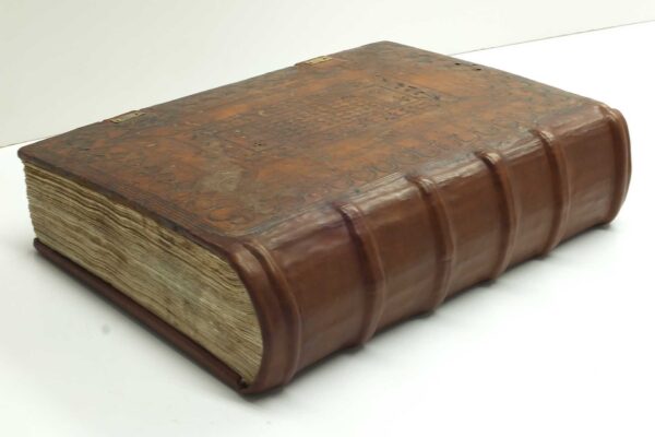 5. XV 679 Hugo de Prato Florido.Sermones_po